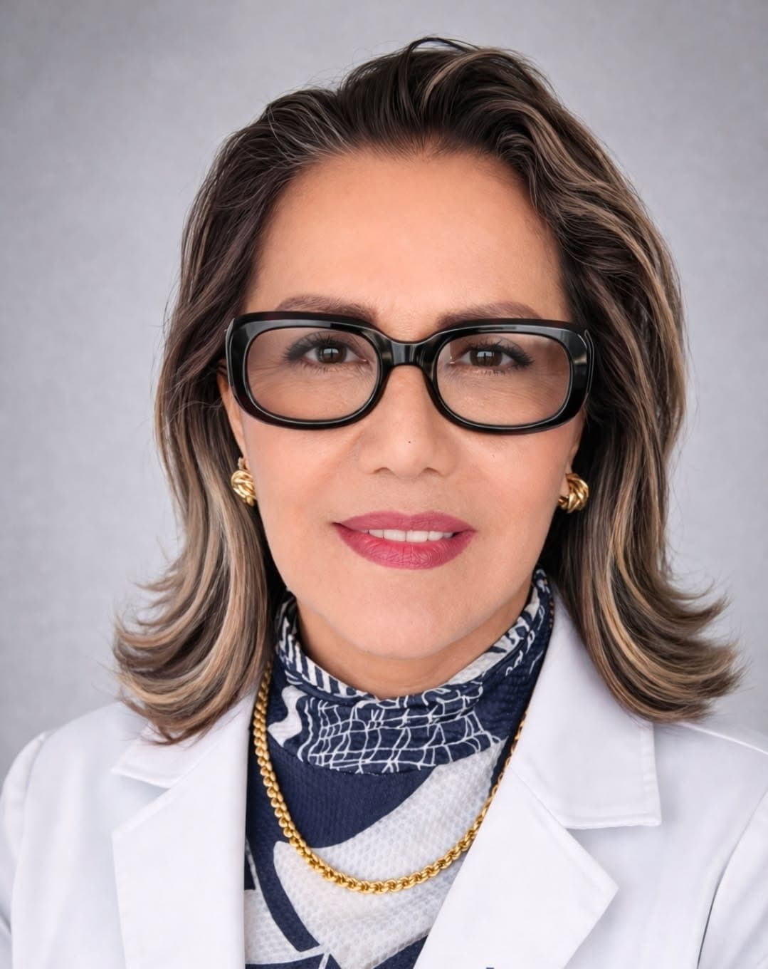 Marta Nazzar, licensed medical aesthetician, available for a free in-clinic consultation at 360 Radiance